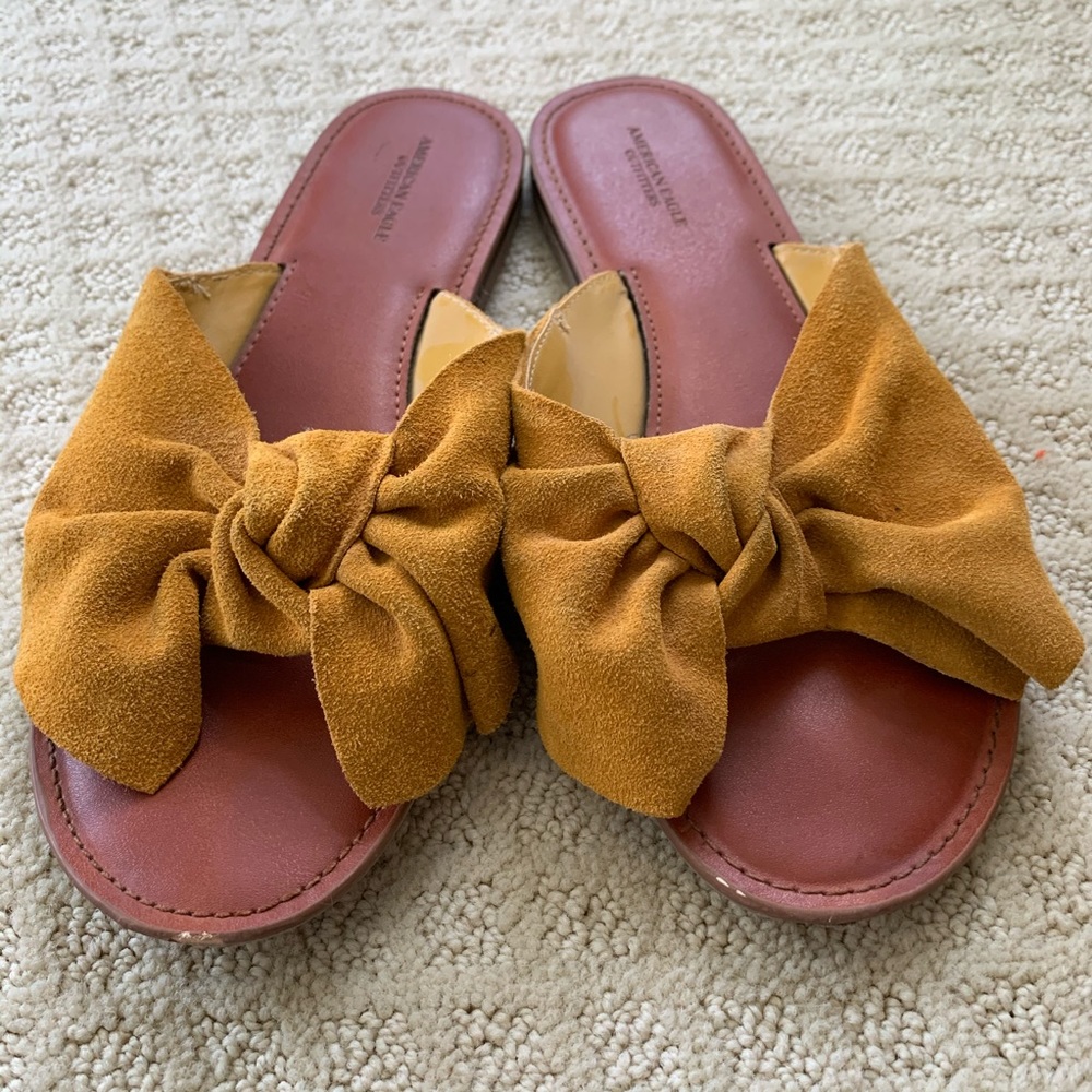 American Eagle Mustard Yellow Suede Slides